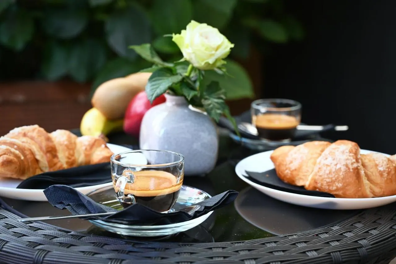 Hotel Charming Roma Rzym